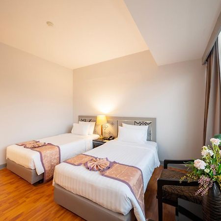 New Season Hotel Hat Yai Dış mekan fotoğraf
