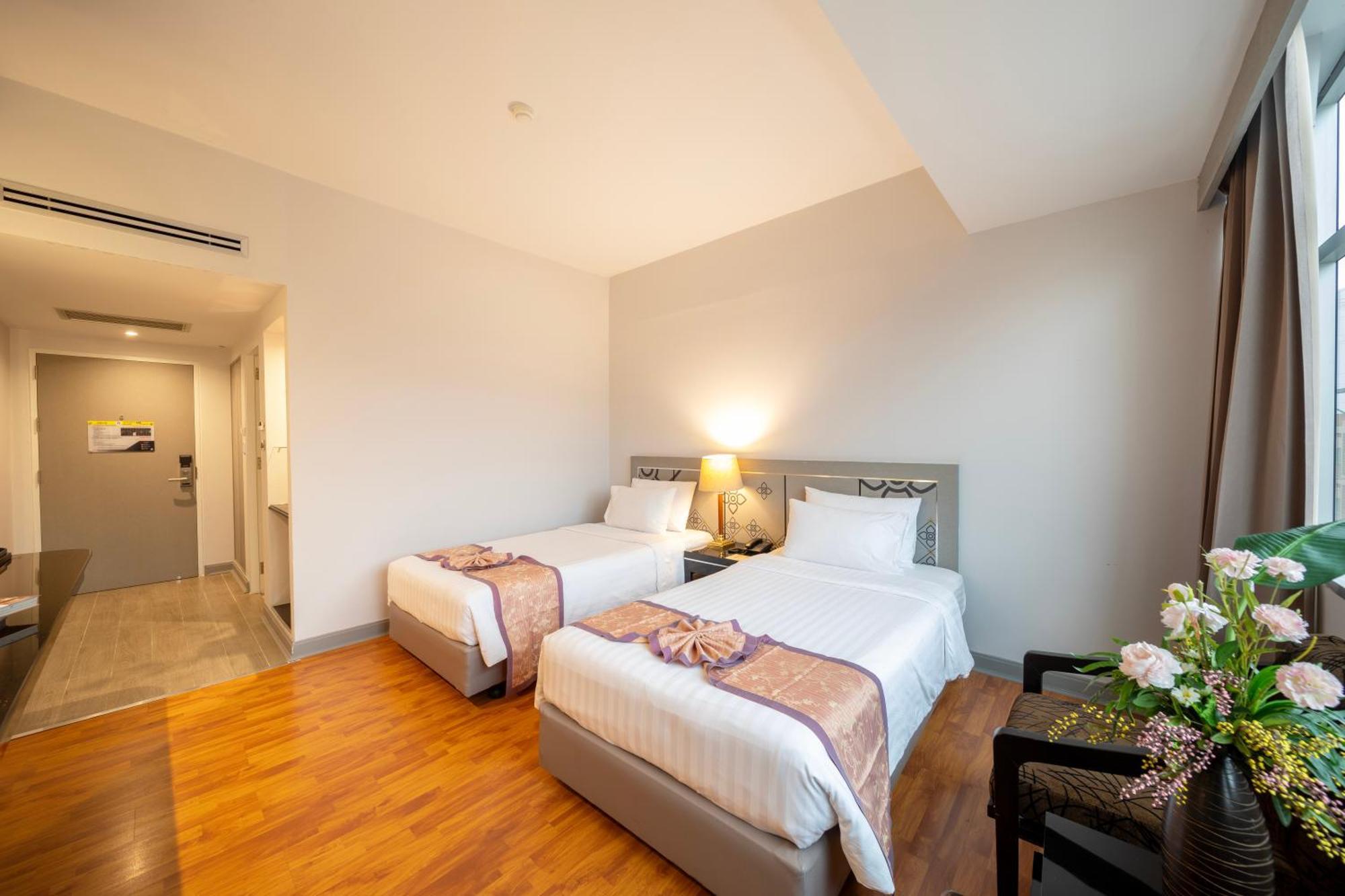 New Season Hotel Hat Yai Dış mekan fotoğraf