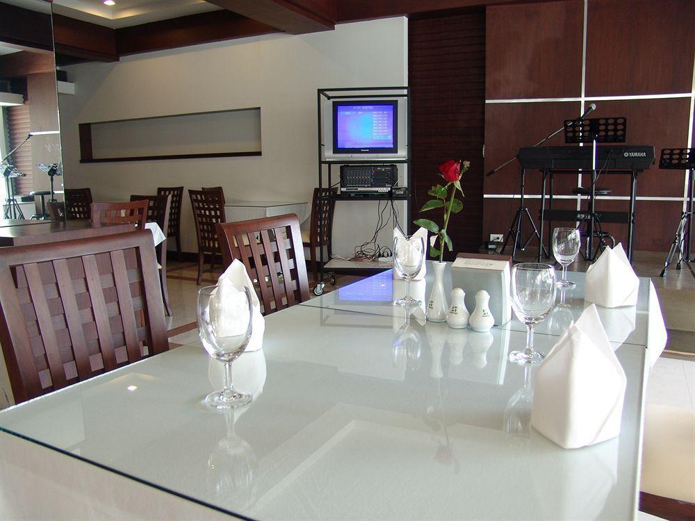 New Season Hotel Hat Yai Dış mekan fotoğraf