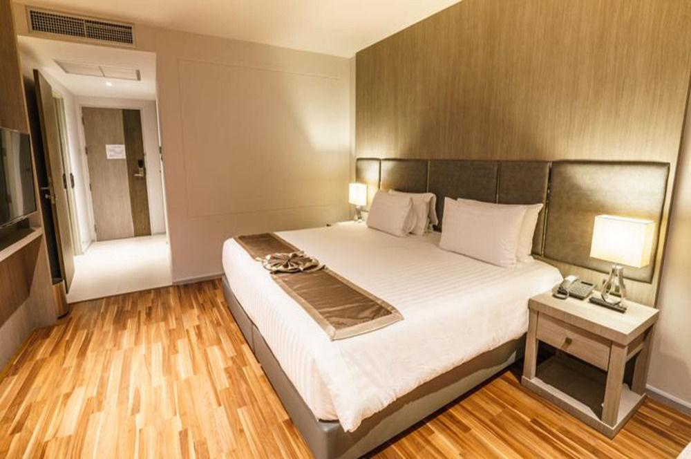 New Season Hotel Hat Yai Dış mekan fotoğraf