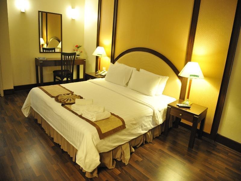 New Season Hotel Hat Yai Dış mekan fotoğraf